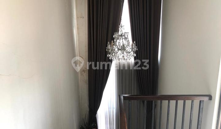 Rumah Cantik Mewah 2 Lantai Full Furnish Siap Huni di BSD 2