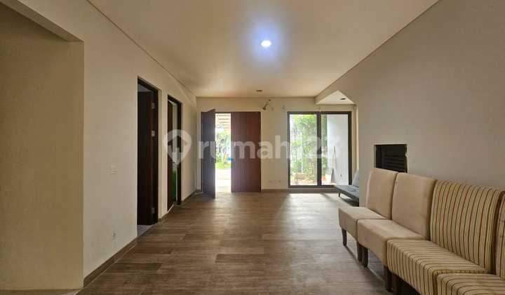 HOUSE IN BSD CITY EMINENT 2 STOREYS READY TO OCCUPY GOOD LOCATION