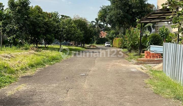 Rumah Perlu Renovasi Dalam Cluster Di Alam Sutera 2