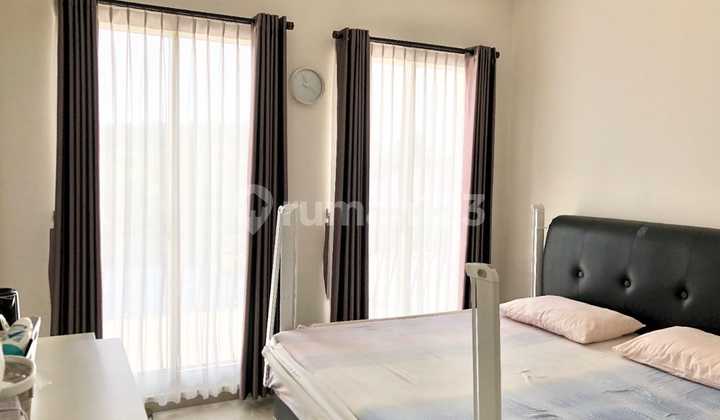 HOUSE IN BSD THE SAVIA 2 STORIES SEMI-FURNISHED READY TO OCCUPY 2