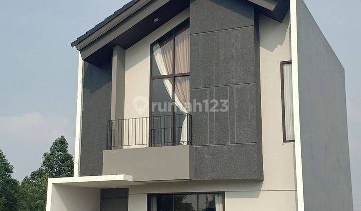 Dijual rumah 2 Lt royal batavia  1