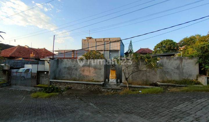 Gedung Kantor dan Gudang Area Gatot Subroto Barat Denpasar 1