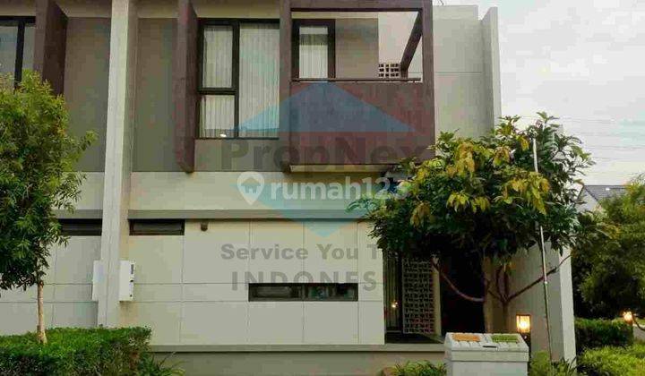 Rumah Cantik di Cluster Summarecon 1