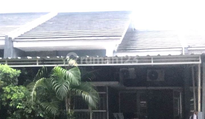 For Sale Ready-to-Occupy House Near Bintang Bekasi City Business Center 1