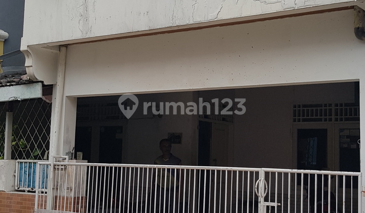 For Sale 2.5-Story House in Pondok Cipta Bintara Near Station 2