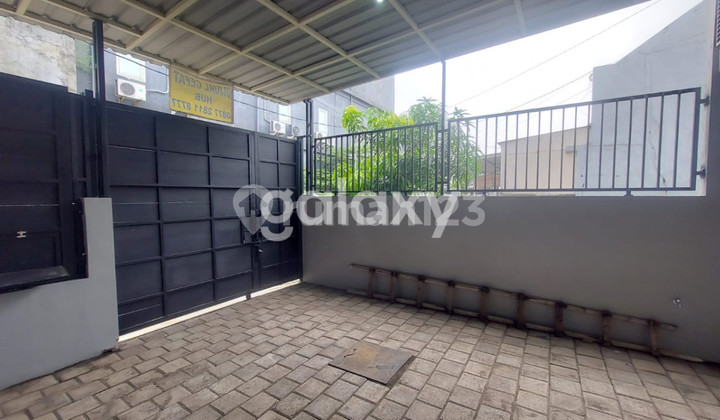 Graha Sukolilo Regency Satu lantai baru renov 