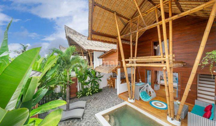 For yearly rent Villa in Canggu, Badung with jungle view 1