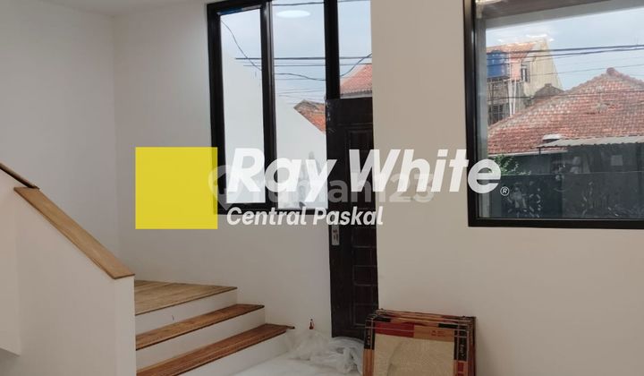 2 Rumah Bangunan Baru Nan Estetik di Kopo Permai Bandung 2