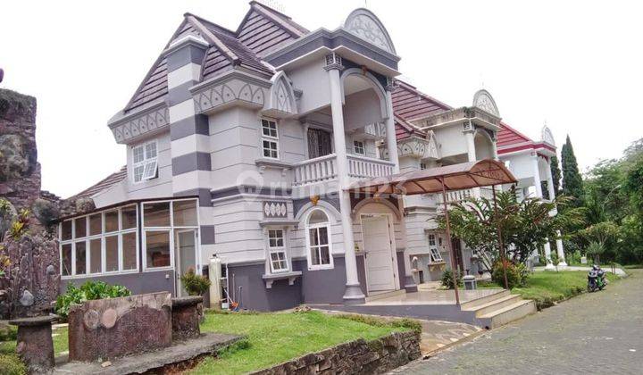 Di Jual Vila Siap Huni Lingkungan Asri Sejuk Di Puncak 1