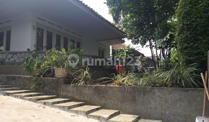 Di Jual Rumah Startegis Di Sayap Dago Cocok Untuk Investasi 