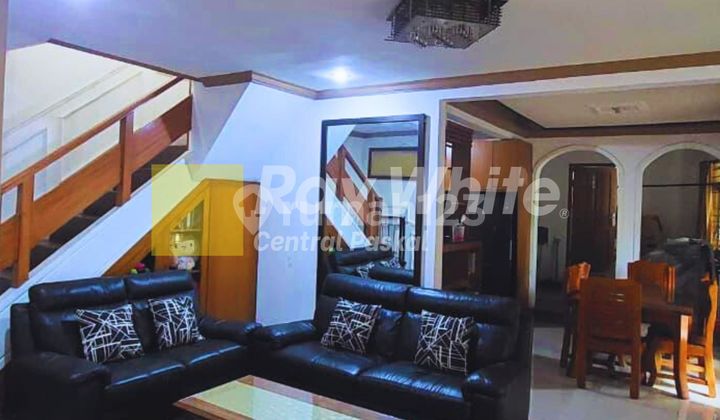 Rumah Villa Cantik di Sumedang 1