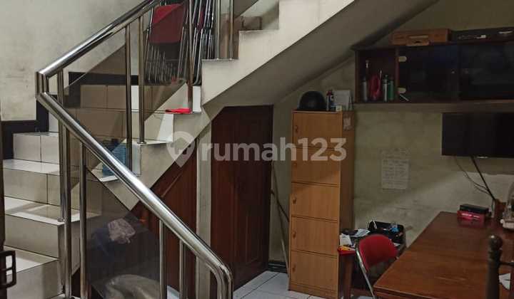 Di Jual Ruang Usaha Lokasi Strategis Cocok Intuk Berinvestasi