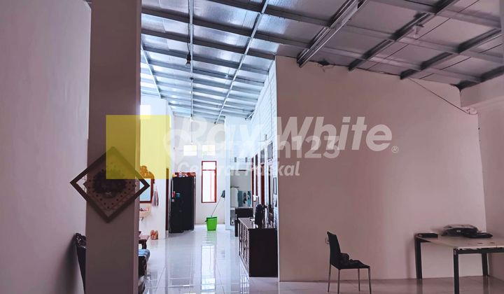 Rumah Kantor 4 Lantai di Terusan Jakarta (Inz) Rumah Kantor 4 Lantai di Terusan Jakarta (Inz)