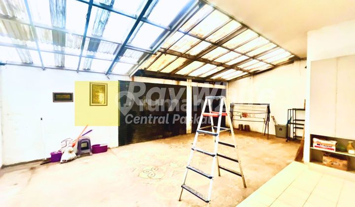 Rumah Cantik di Grand Sharon