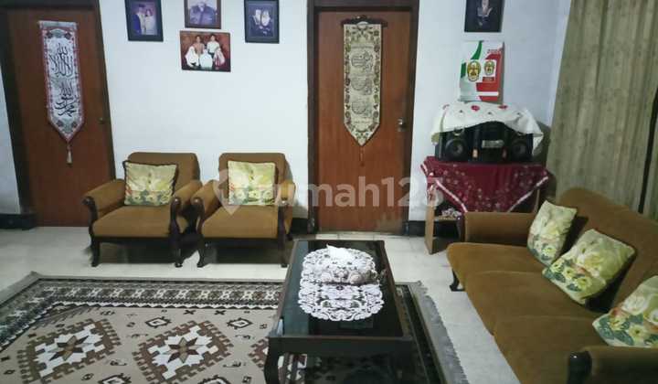 For Sale Land-Based House, Strategic Location, Suitable for Business. 2