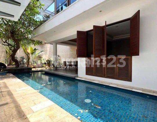 Spesial Home Tropical Design With Pool Villa Royal Pakuwon City 2