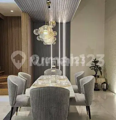 Murah House In Lariz Golf Residence Pakuwon Indah Surabaya Furnish Beautiful 2