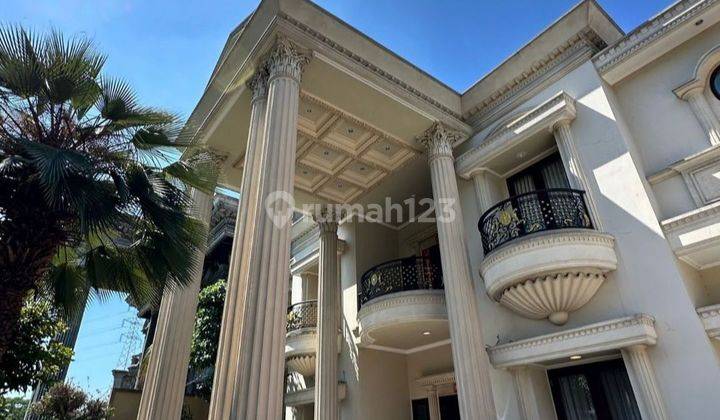 HOT ITEM EUROPE CLASSIC VILLA BUKIT INDAH  PAKUWON INDAH  1