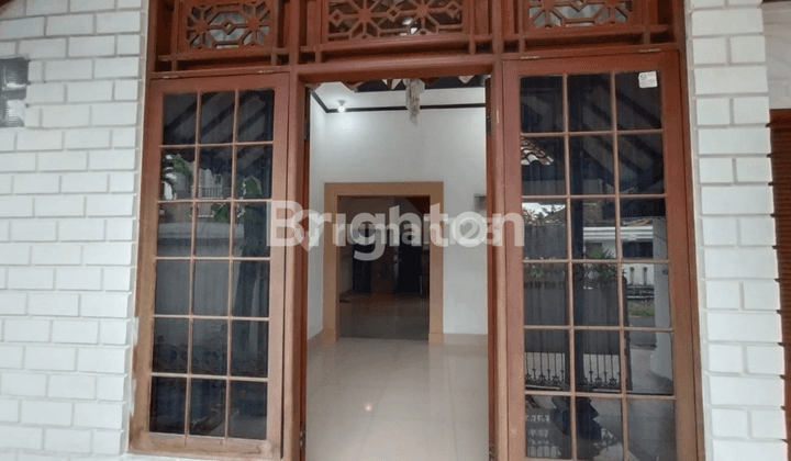 Rumah Mewah Semi Furnished di Kawasan Elite Jl Bedahulu Denpasar 2