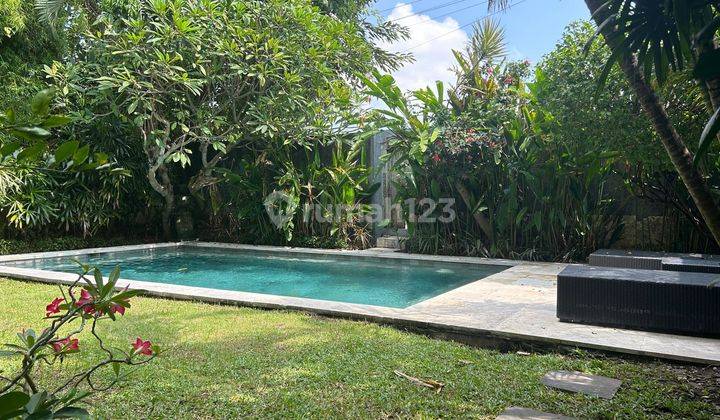 4 Bedroom Villa in Central Canggu Berawa 2