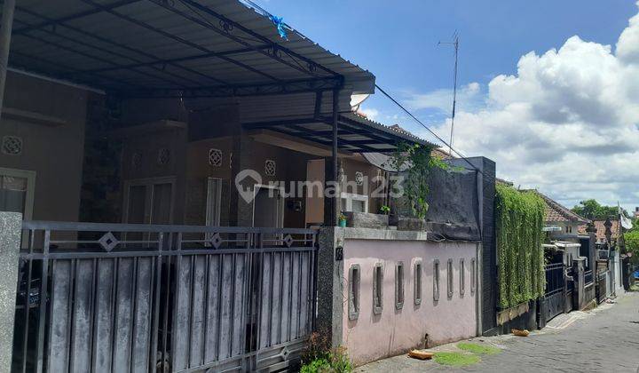 Rumah Modern Minimalis di Dekat Kerobokan  1