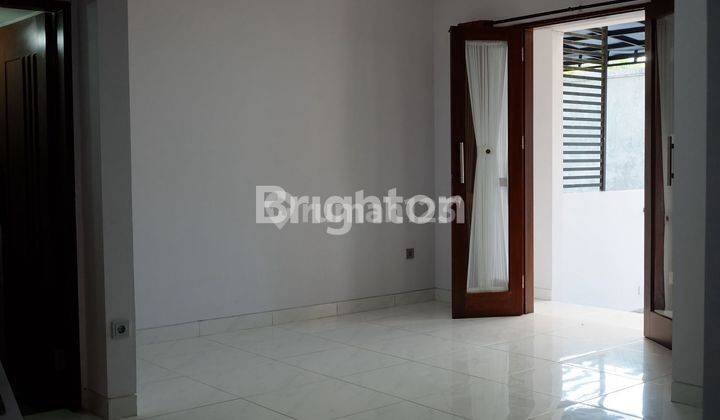 Rumah 2 Lantai Unfurnished Dekat Bandara Ngurah Rai Kuta Badung 2