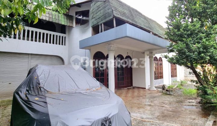 RUMAH LAMA HITUNG TANAH LUAS 378M² DENGAN HALAMAN YANG LUAS DI TANJUNG PRIOK RUMAH LAMA HITUNG TANAH LUAS 378M² DENGAN HALAMAN YANG LUAS DI TANJUNG PRIOK