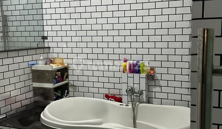 Rumah Pademangan Bagus Terawat 4lt Shm Hadap Timur Bebas Banjir 2