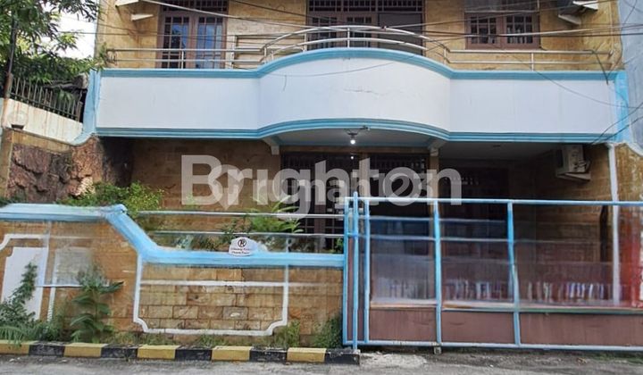 STRATEGICALLY LOCATED 2-STORY HOUSE, 2-CAR STREET ROW IN SUNTER AGUNG STRATEGICALLY LOCATED 2-STORY HOUSE, 2-CAR STREET ROW IN SUNTER AGUNG