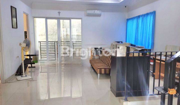 RUMAH SIAP HUNI 3LT PADEMANGAN JAKARTA UTARA 2