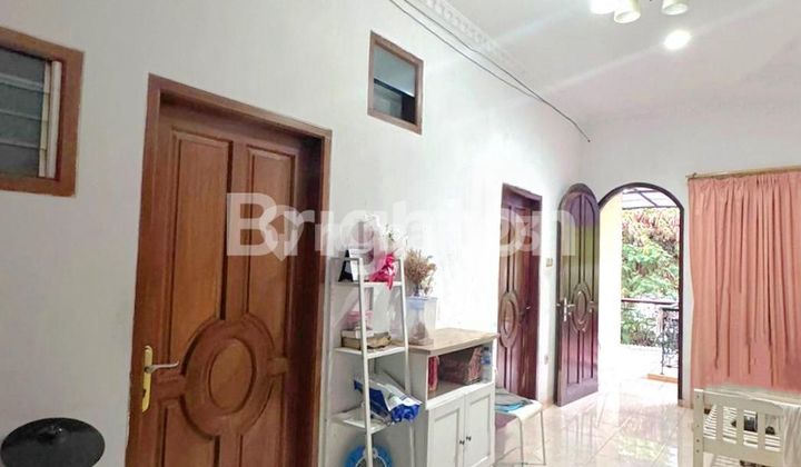 Rumah Sunter Bagus 2 Lt Jalan 2 Mobil Shm Bisa Nego