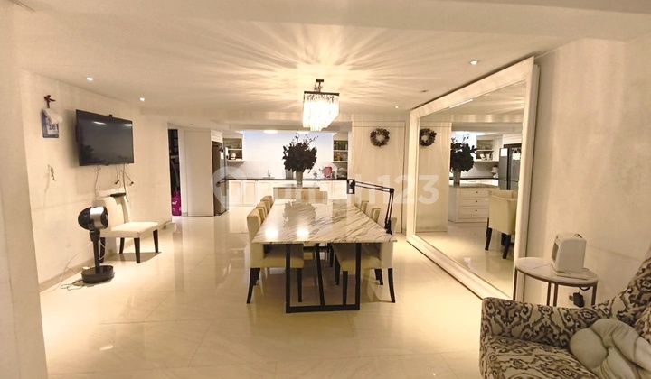 Rumah Sunter Bagus Luas 8x20 Jalan 2 Mobil Hadap Selatan