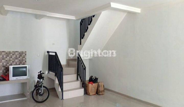 RUMAH BARU KELAPA GADING 2LT JAKARTA UTARA ROW JALAN 2 MOBIL 2