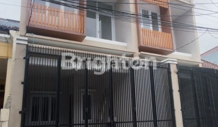 RUMAH BARU TOMANG DEKAT MALL CP JALAN LEBAR LOKASI STRATEGIS JAKARTA BARAT RUMAH BARU TOMANG DEKAT MALL CP JALAN LEBAR LOKASI STRATEGIS JAKARTA BARAT