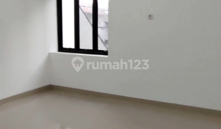 Rumah Baru Tanjung Duren 3.5 Lantai Shm Hadap Utara Jakarta Barat Rumah 2