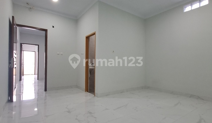 Rumah Baru Bagus 3lt Siap Huni Shm Jalan Lebar Bebas Banjir 2