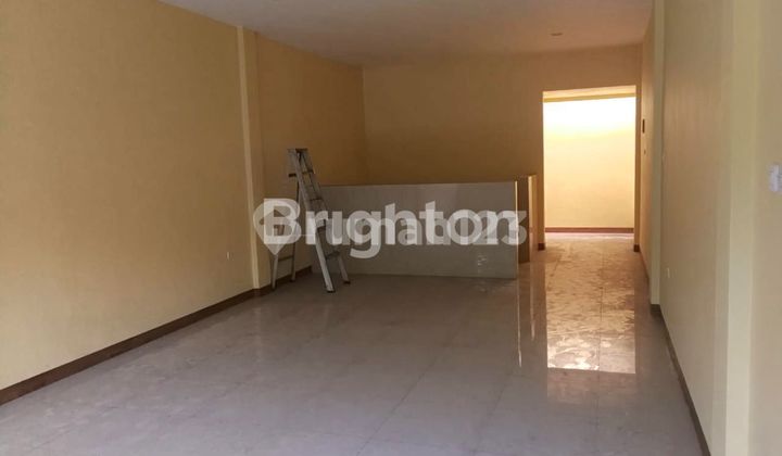 Ruko Siap Usaha 2 Lantai Hadap Selatan Dekat Mall Kelapa Gading