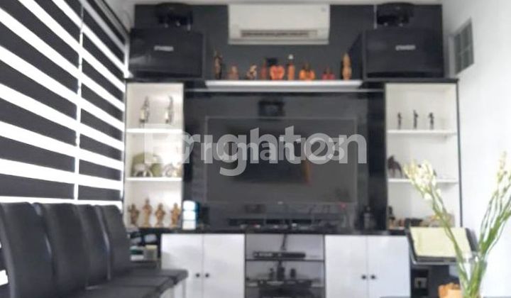 RUMAH UK 6X15 DEKAT MALL KELAPA GADING ROW JALAN 2 MOBIL 