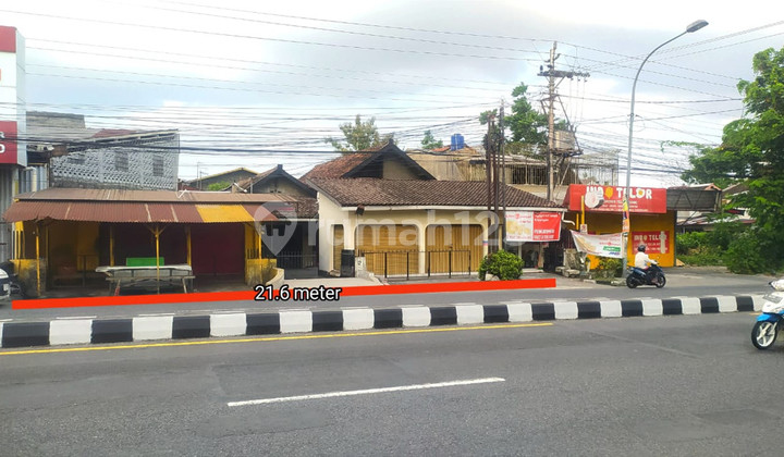 Land with Building Bonus Suitable for Business Near Jombor Terminal, Mlati, Sleman Land with Building Bonus Suitable for Business Near Jombor Terminal, Mlati, Sleman