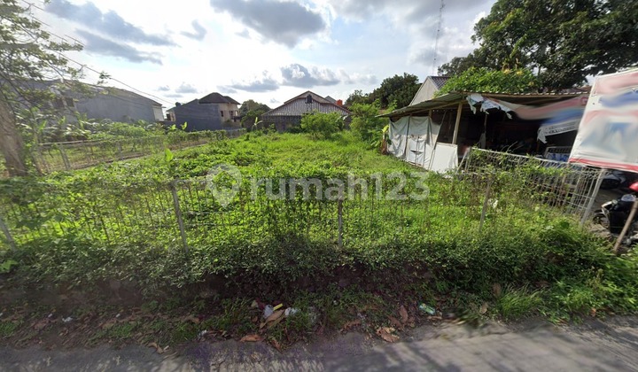 Tanah Hook Dekat Jalan Kaliurang Km 7