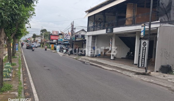 Dijual Ruko 2 Lantai Super Strategis di Jl. Selokan Mataram, Condong Catur, Depok, Sleman