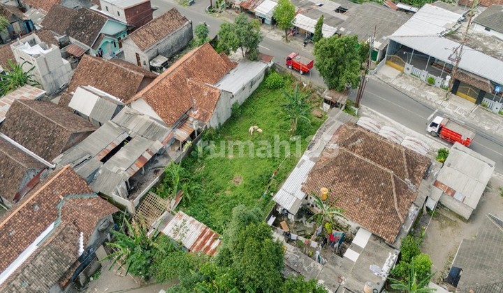 Tanah Eksklusif Strategis di Pinggir Jalan KM 15 Sleman