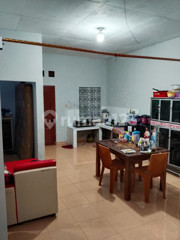 Strategic & Comfortable House in Berbah Sleman with Access to Adisucipto Airport & Public Facilities 2