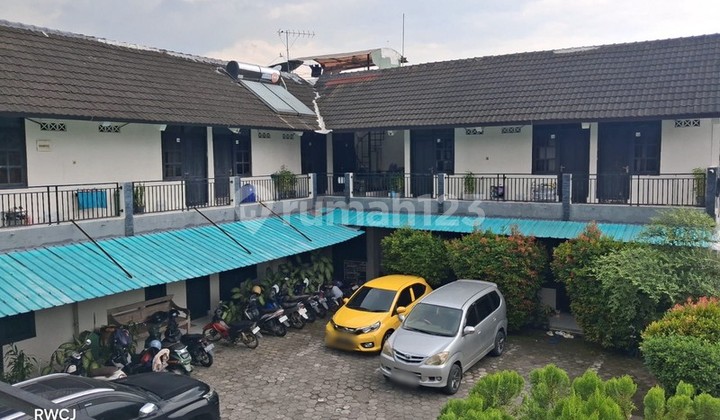 Investasi Kost Eksklusif 27 Kamar + Ruko Strategis Area Kampus & Bisnis, di Condongcatur, Depok, Sleman