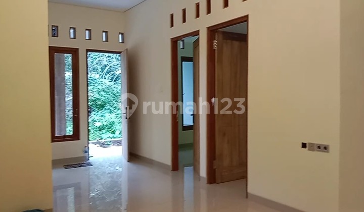 Rumah dengan Lingkungan Asri Dekat S M P N 3 Ngalik Sleman 2