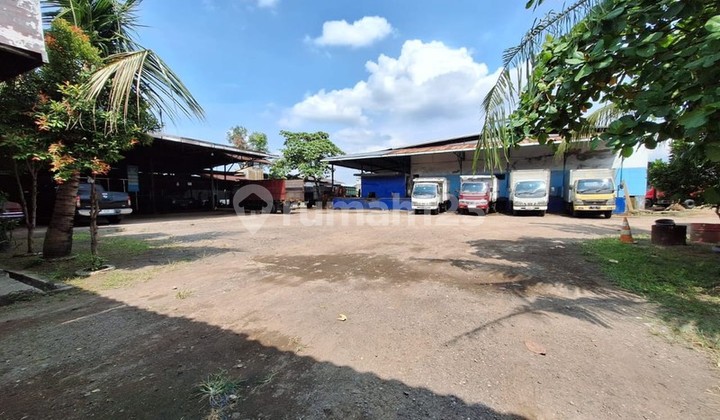 Land and Buildings Suitable for Warehouses and Factories on Diponegoro Street, North Klaten