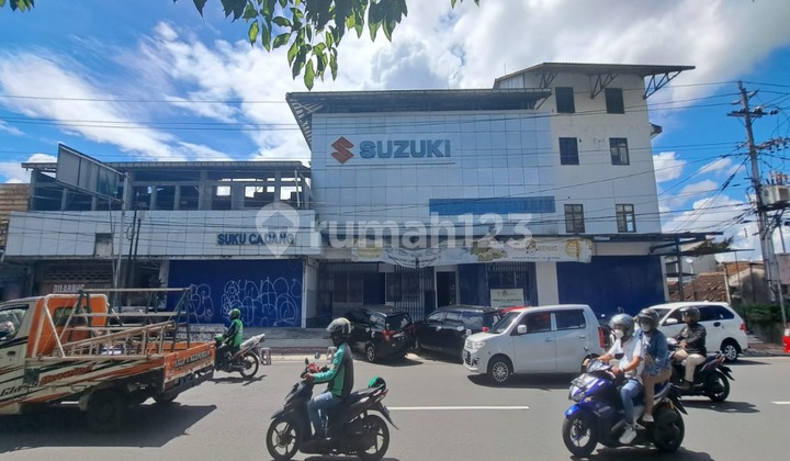 For Rent: Spacious Building in Malioboro Tourist Area, Danurejan, Yogyakarta For Rent: Spacious Building in Malioboro Tourist Area, Danurejan, Yogyakarta