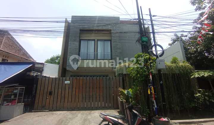 Rumah Cantik Di Jl Kemandoran Pluis Kby Lama Jakarta Selatan  2