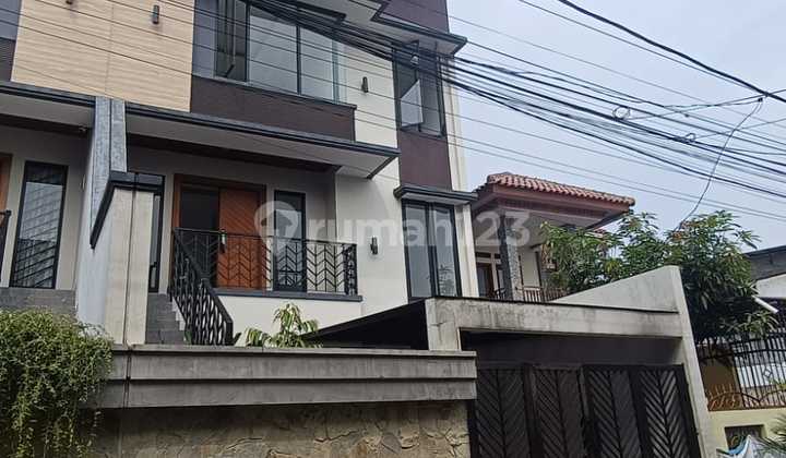 Rumah 3lt Di Jl Kalibata Selatan Ii Pancoran Jakarta Selatan