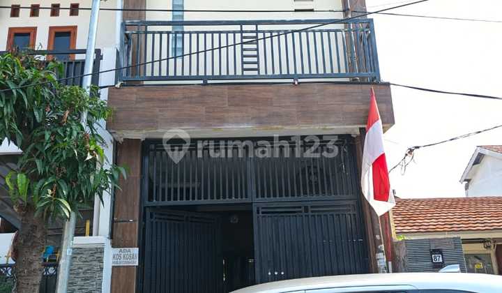 Rumah Lama Di Jl H Ridi Ulujami Pesanggrahan Jakarta Selatan Rumah Lama Di Jl H Ridi Ulujami Pesanggrahan Jakarta Selatan